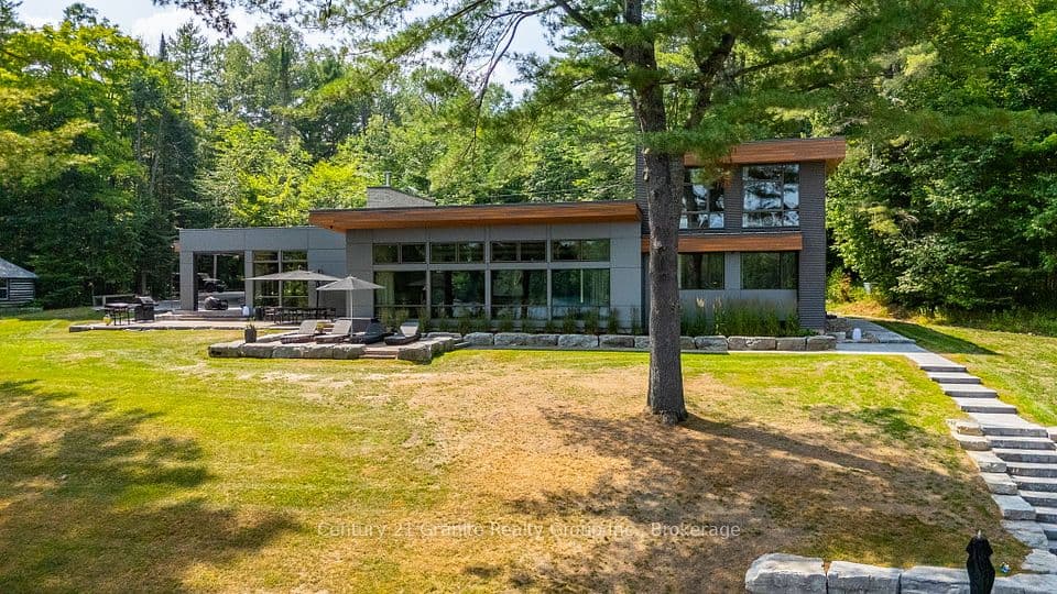 1085 Grace Road, Minden Hills, ON K0M 2K0 – photo 2