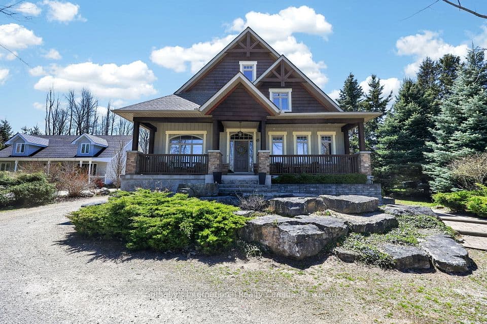 160 Sunset Boulevard, Blue Mountains, ON N0H 2P0 – main photo