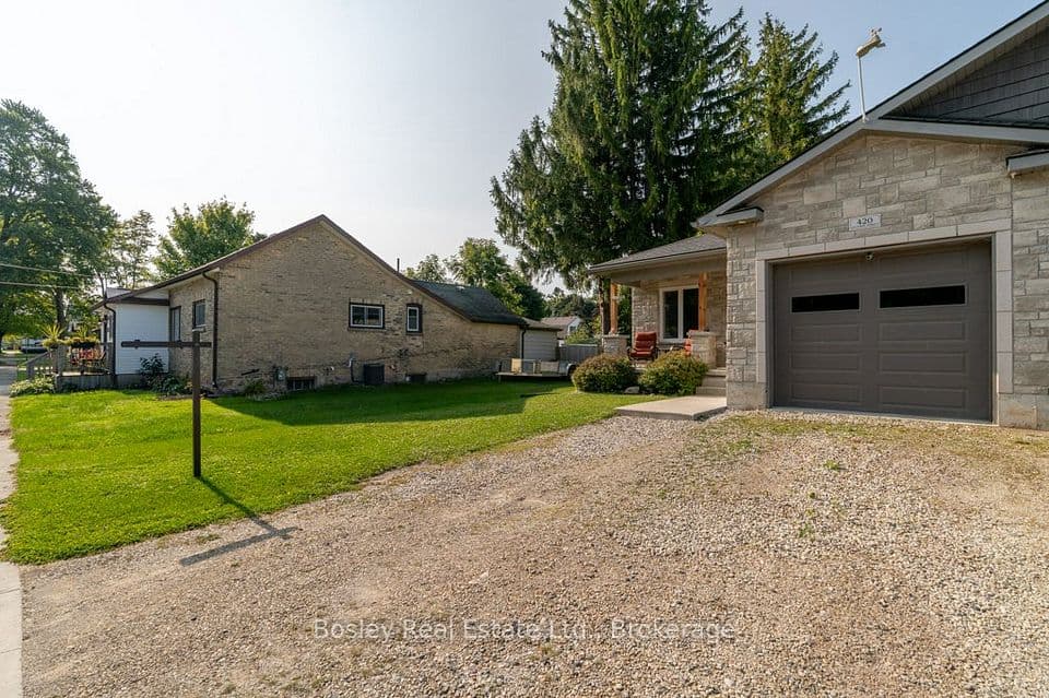 420 Victoria Street, Minto, ON N0G 2P0 – photo 3