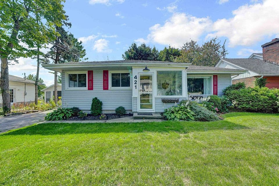 421 Bloomfield Main Street, Prince Edward County, ON K0K 1G0 – main photo