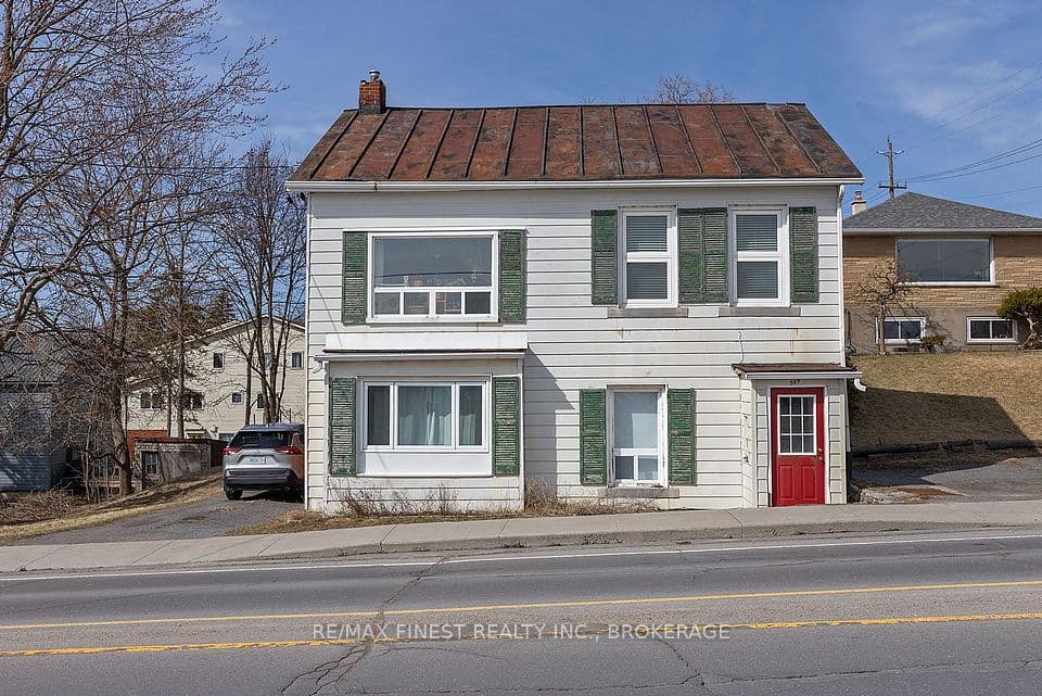 589 King Street W, Kingston, ON K7M 2E6 – main photo