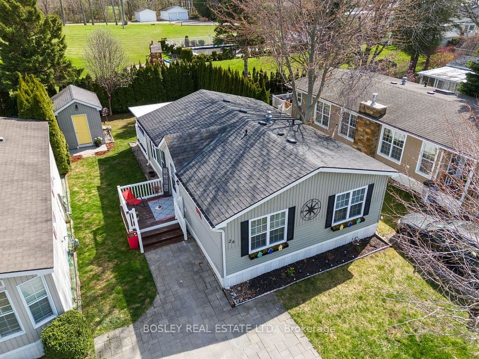 77307 Bluewater Highway 29 Rowan Rd, Bluewater, ON N0M 1G0 – main photo