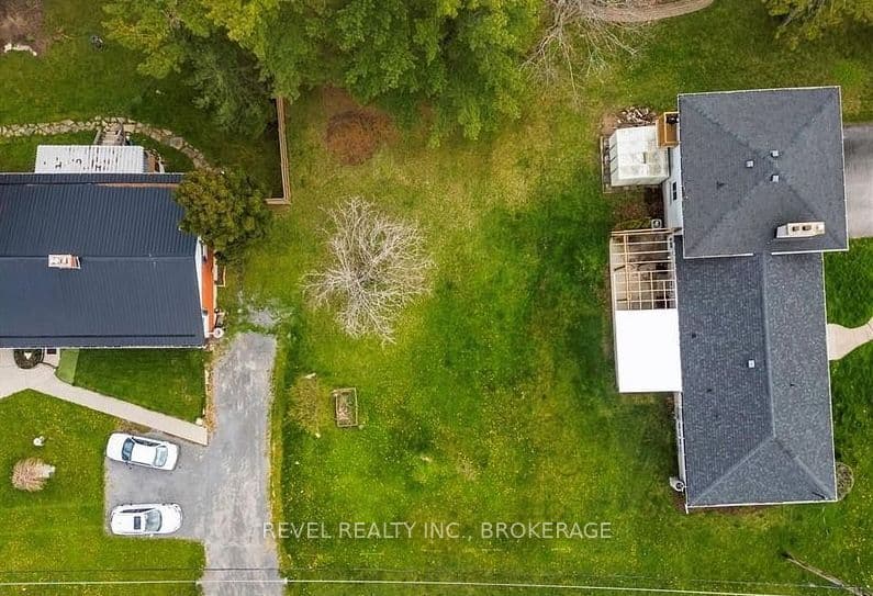 5 Manitou Crescent, Loyalist, ON K7N 1B1 – photo 2