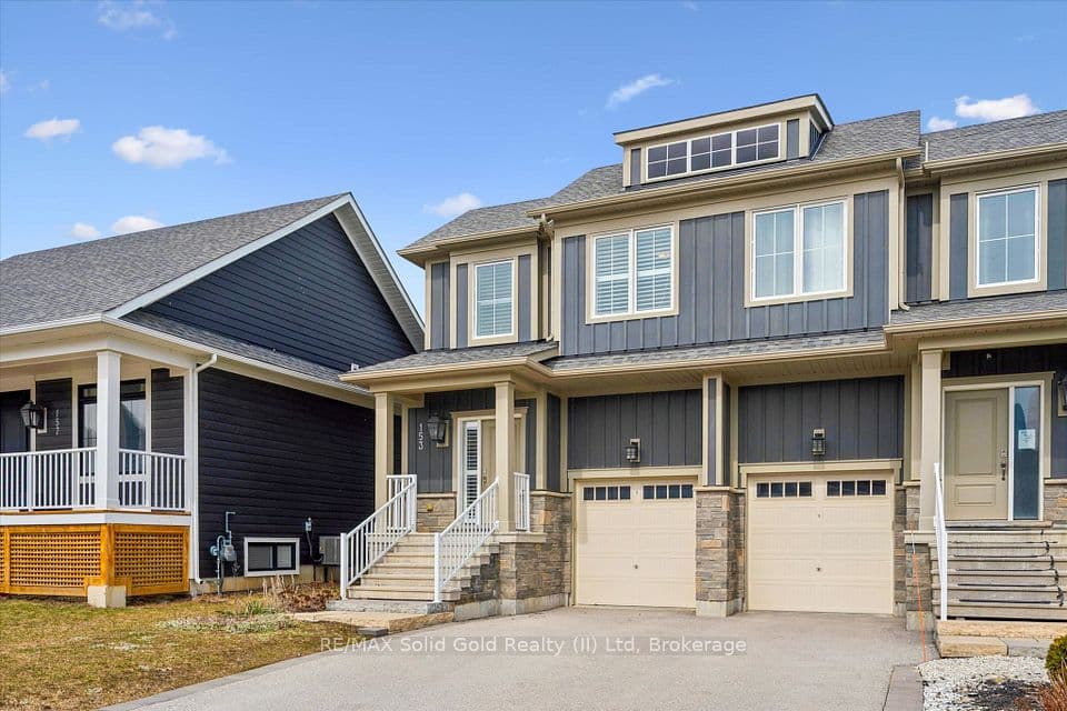 153 Yellow Birch Crescent, Blue Mountains, ON L9Y 0Y5 – photo 2