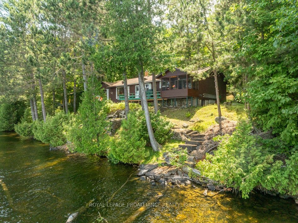 1346B S Mazinaw Heights Road, North Frontenac, ON K0H 1K0 – main photo