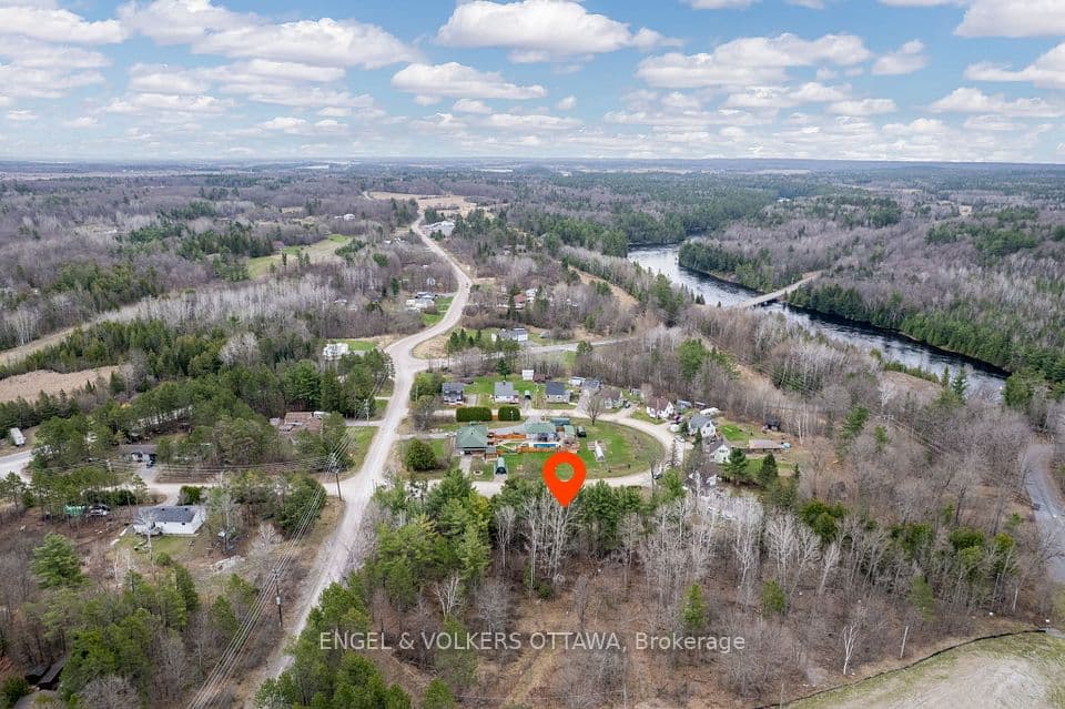 Lot 9 Devlin Crescent, McNab/Braeside, ON 00000 – main photo