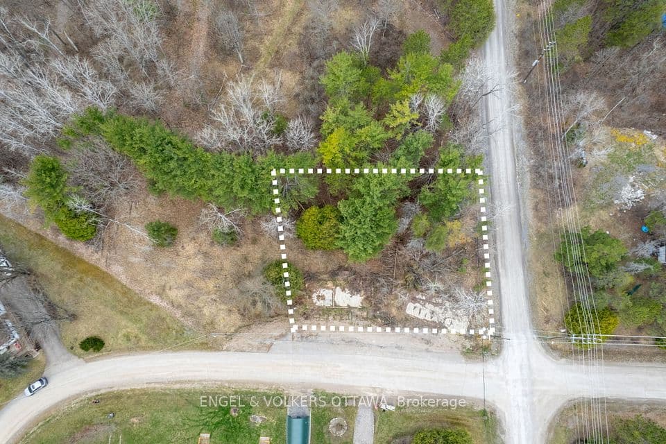Lot 10 Devlin Crescent, McNab/Braeside, ON 00000 – photo 2