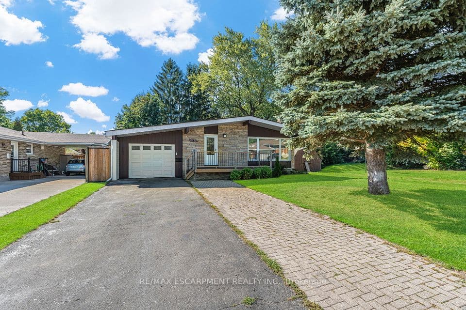 6122 Mayfair Drive, Niagara Falls, ON L0R 2A0 – main photo