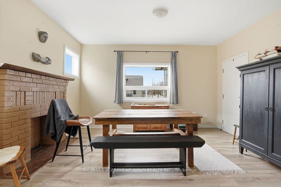 436 McAlpine Avenue N, Welland, ON L3B 1T3 – photo 3