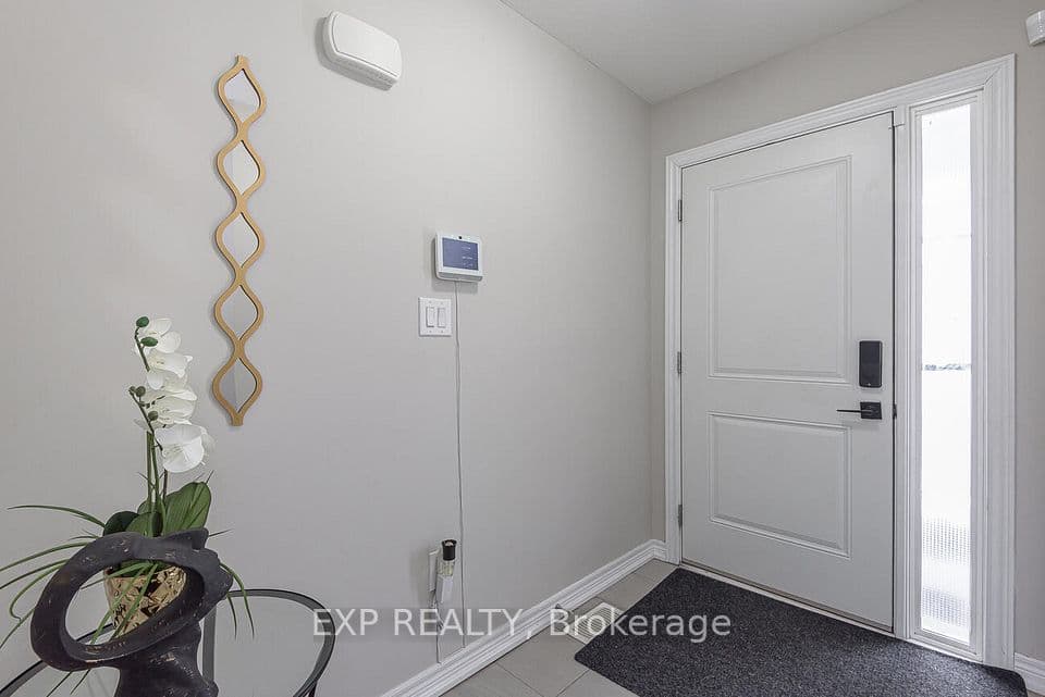 60 Canterbury Drive 7, St. Catharines, ON L2P 0E7 – photo 3