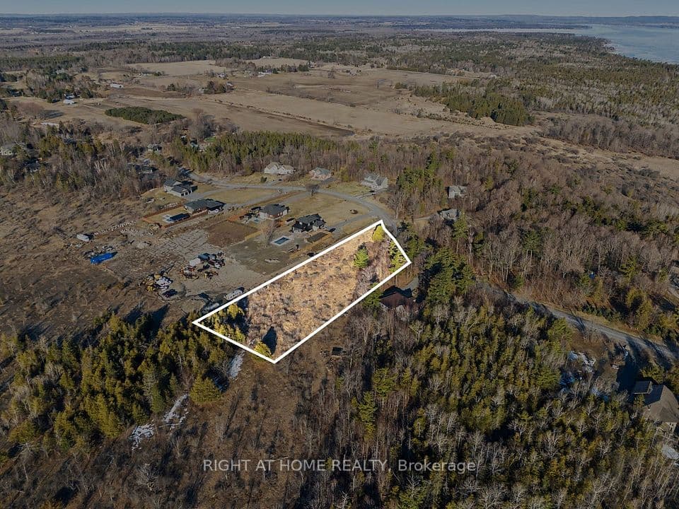 1041 Julia Court, Constance Bay - Dunrobin - Kilmaurs - Woodlawn, ON K0A 1T0 – main photo