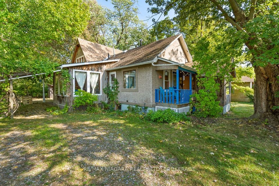 105 Weir Road, Port Colborne, ON L3K 2M8 – photo 2