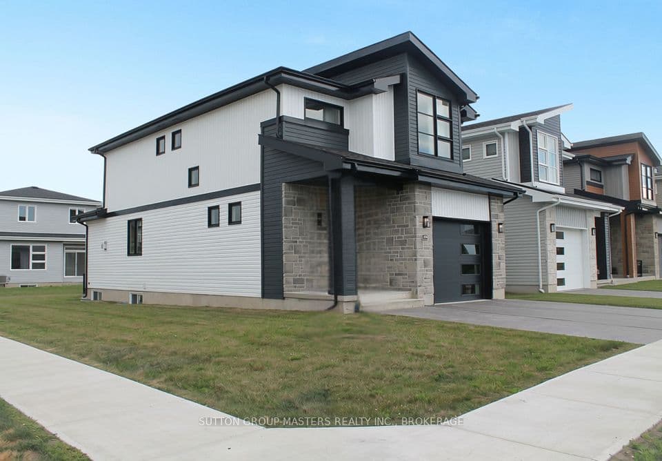 204 Superior Drive, Loyalist, ON K7N 0E5 – photo 3