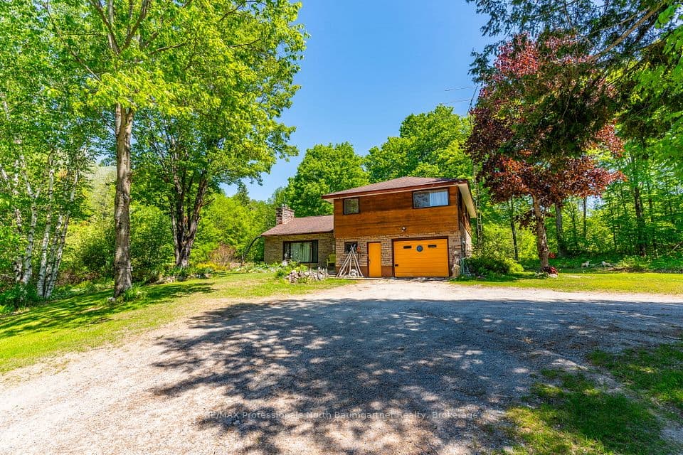 12504 Highway 35, Minden Hills, ON K0M 2K0 – main photo