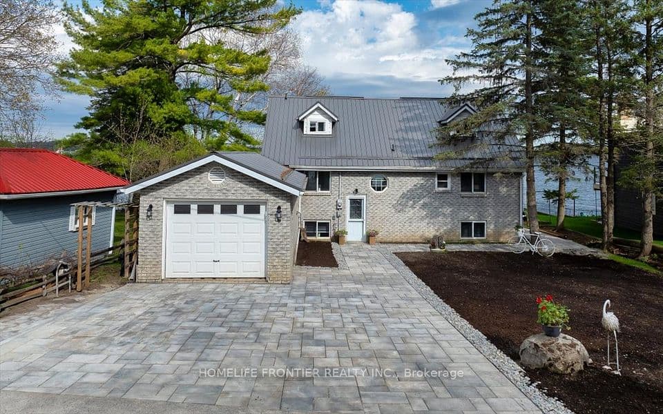 6 Lakeview Park Road, Kawartha Lakes, ON K0M 1G0 – photo 2