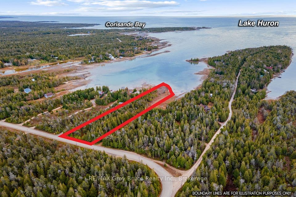 660 Dorcas Bay Road, Northern Bruce Peninsula, ON N0H 2R0 – main photo