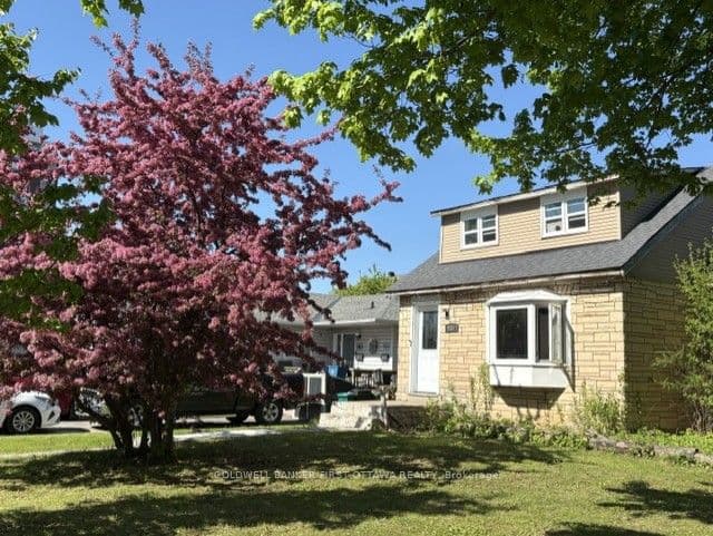 185 Compton Avenue, Woodroffe, ON K2B 5A6 – photo 2