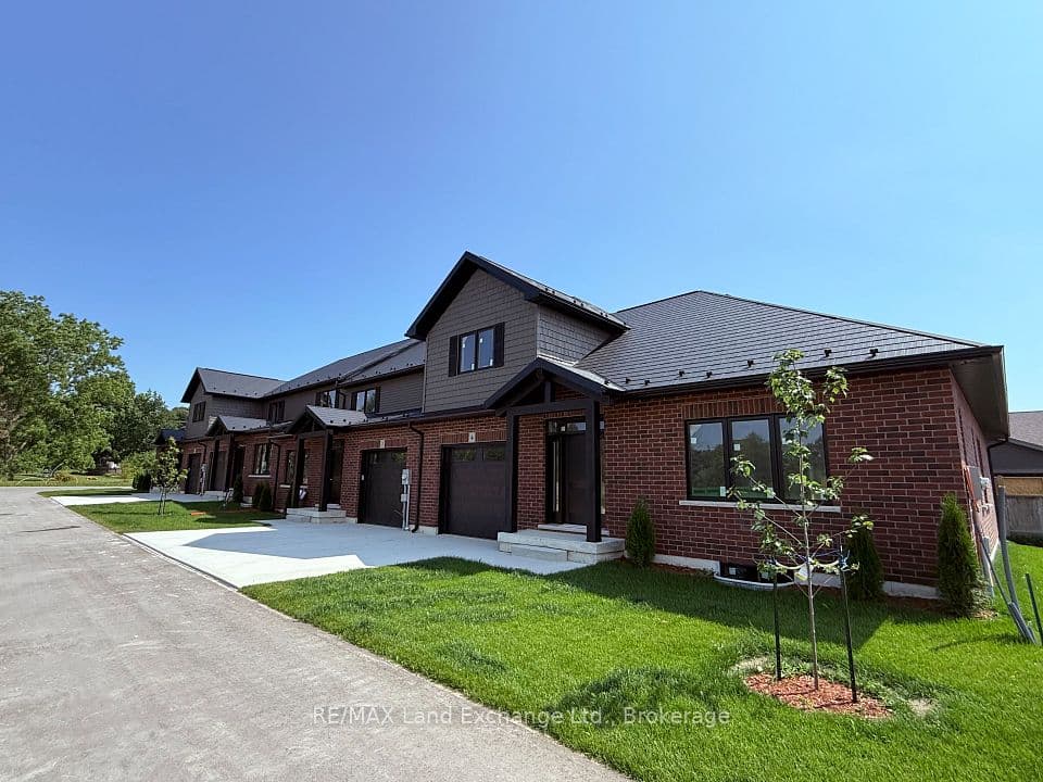 8 GOLF LINKS Road Unit 4, Kincardine, ON N2Z 0G1 – photo 3