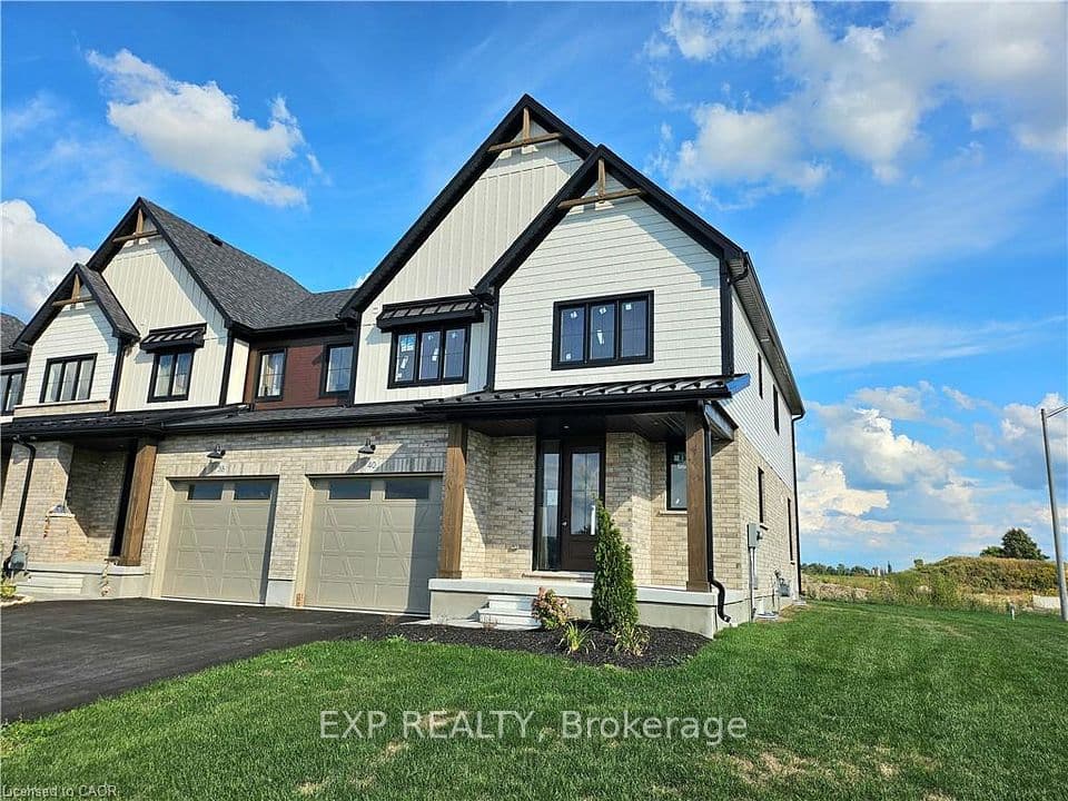 40 Anne Street W, Minto, ON N0G 1Z0 – main photo