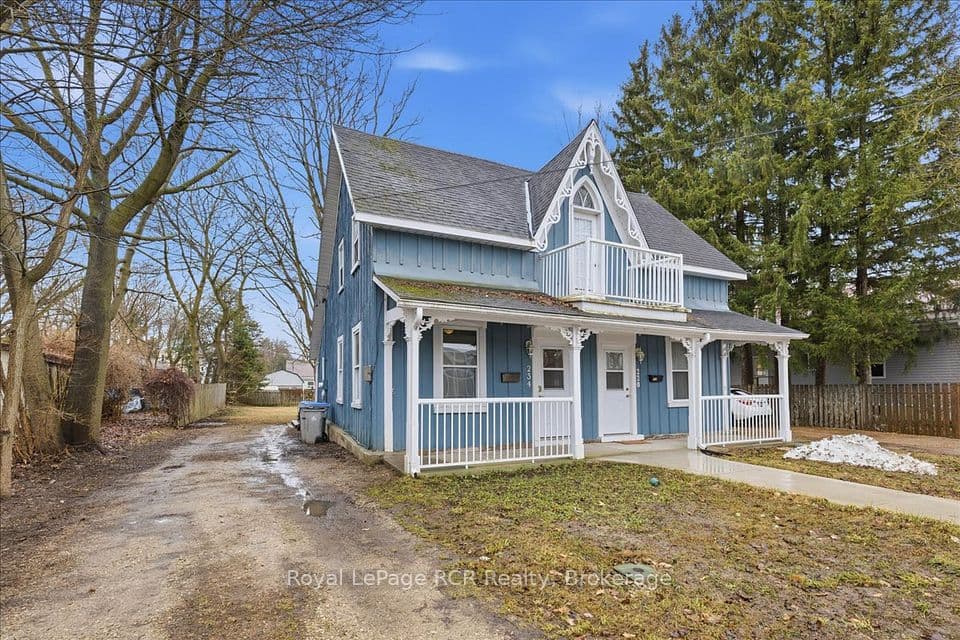 234 Elma Street E, North Perth, ON N4W 2E1 – main photo