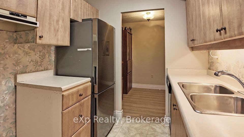5 Valleyside Drive 402, Brockton, ON N0G 2V0 – photo 3
