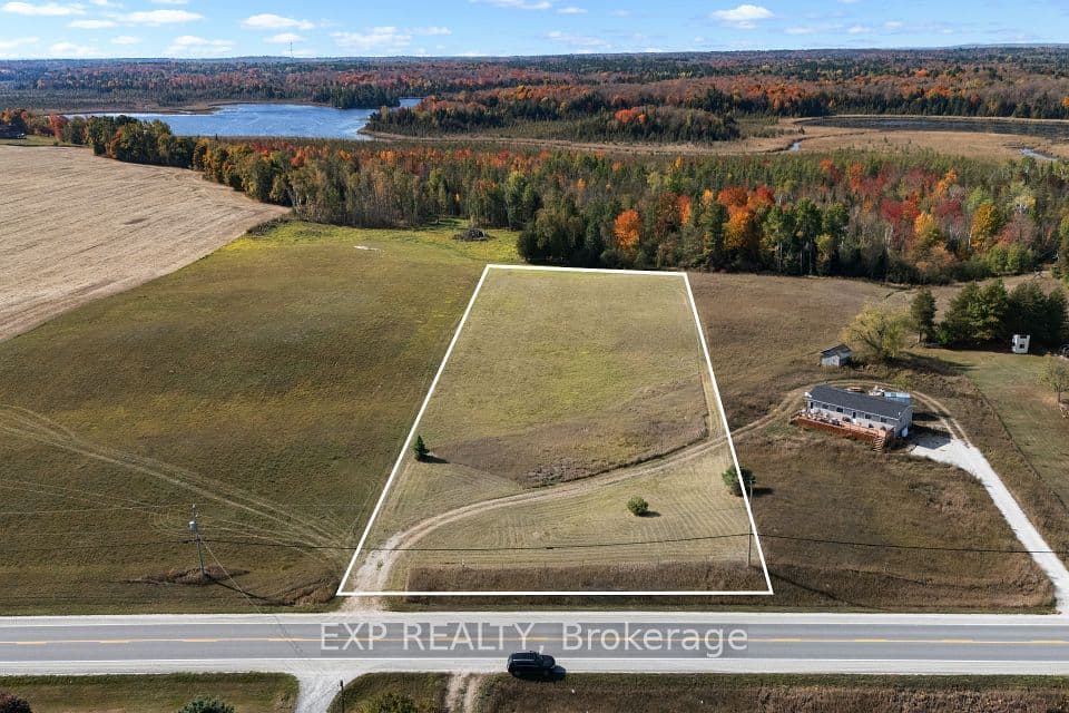 5359 Highway 511 Highway, Lanark Highlands, ON K0G 1K0 – main photo