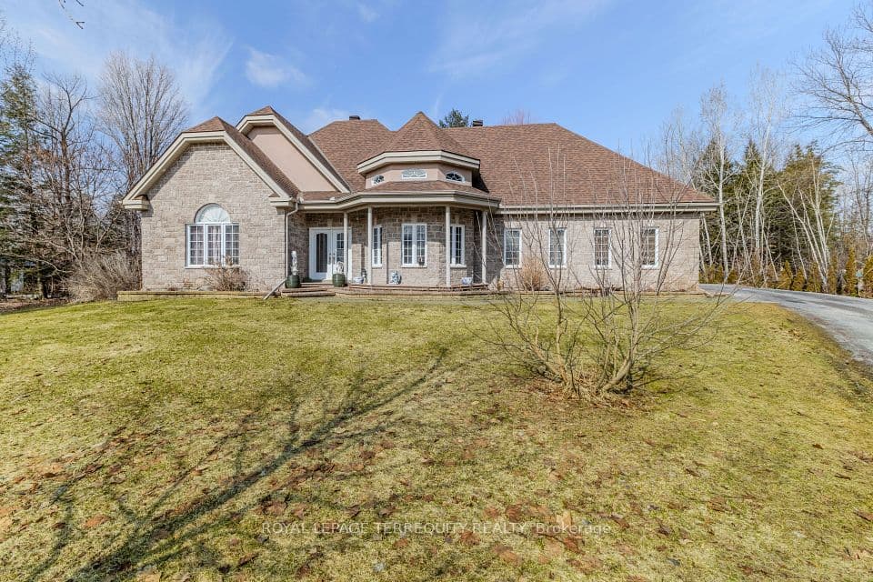 591 Du Parc Road, Champlain, ON K0B 1K0 – main photo