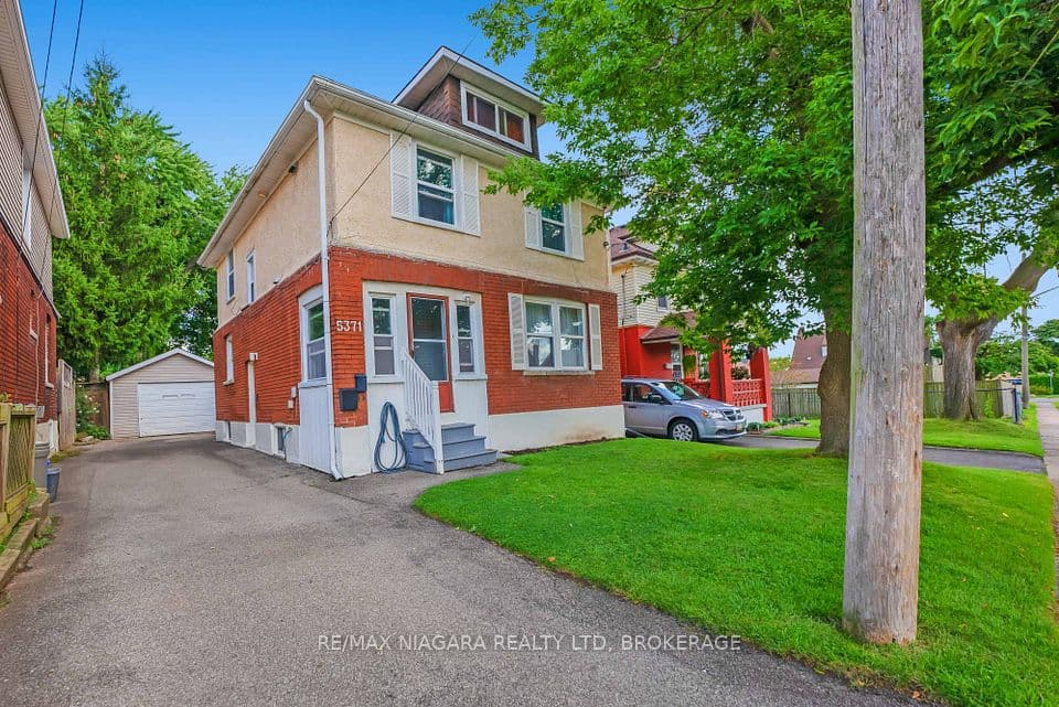 5371 Huron Street, Niagara Falls, ON L2E 2K5 – main photo
