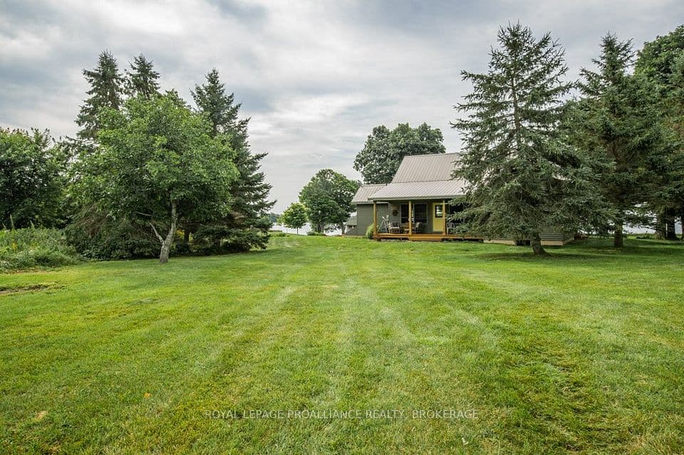 395 Nine Mile Point Road, Frontenac Islands, ON K0H 2Y0 – photo 3