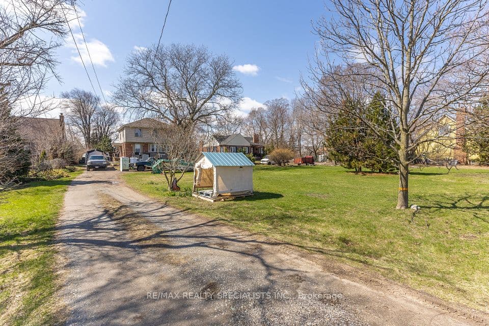 970 Concession Street, Hamilton, ON L8T 1A1 – main photo