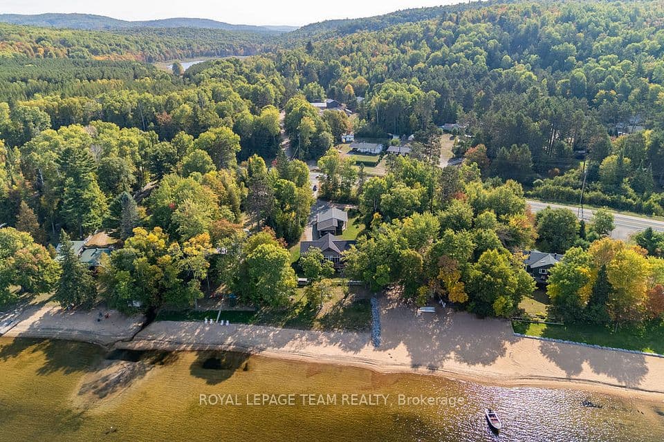 42153B Combermere Road S, Madawaska Valley, ON K0J 1B0 – photo 2
