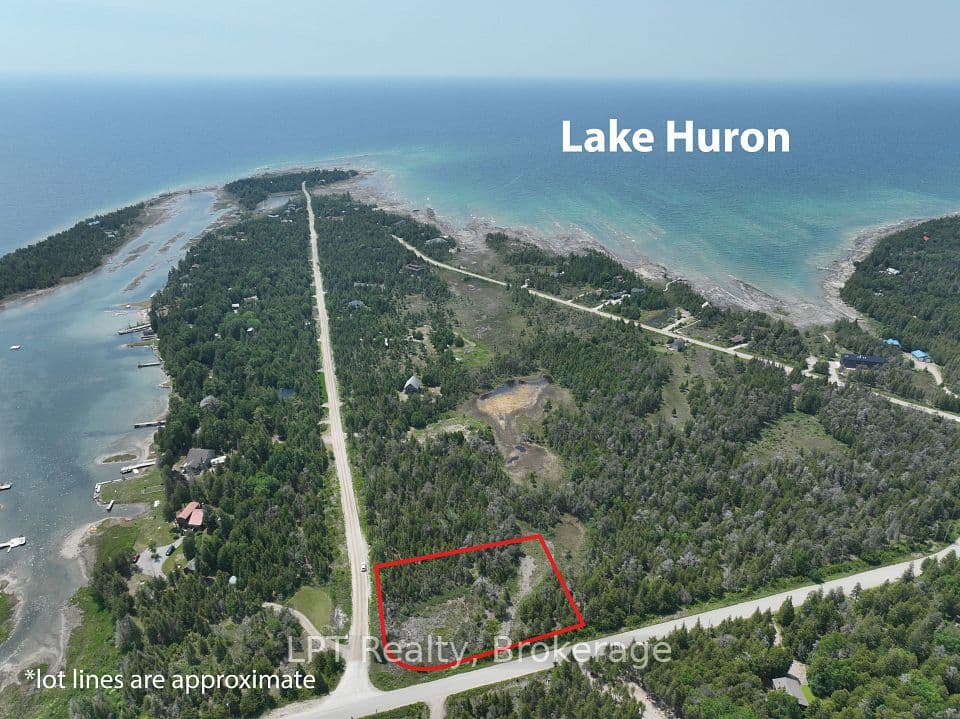 1226 Dorcas Bay Road, Northern Bruce Peninsula, ON N0H 2R0 – main photo