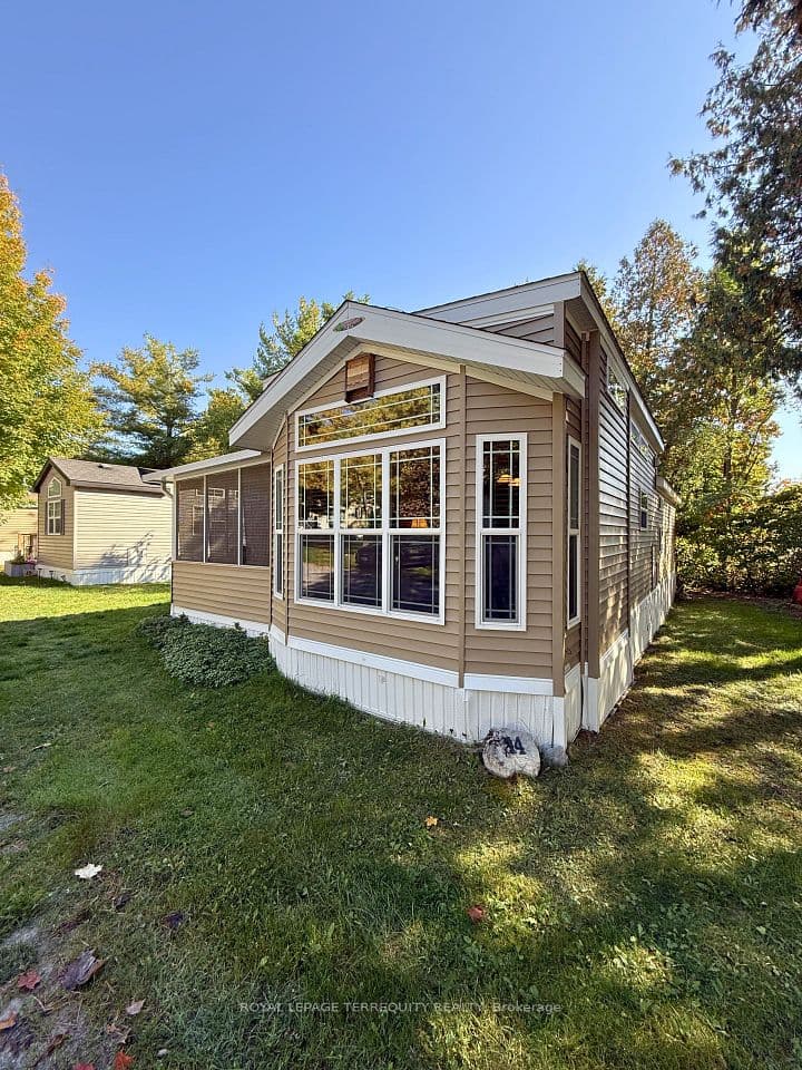 14 Rockhaven, Selwyn, ON K0L 2H0 – main photo