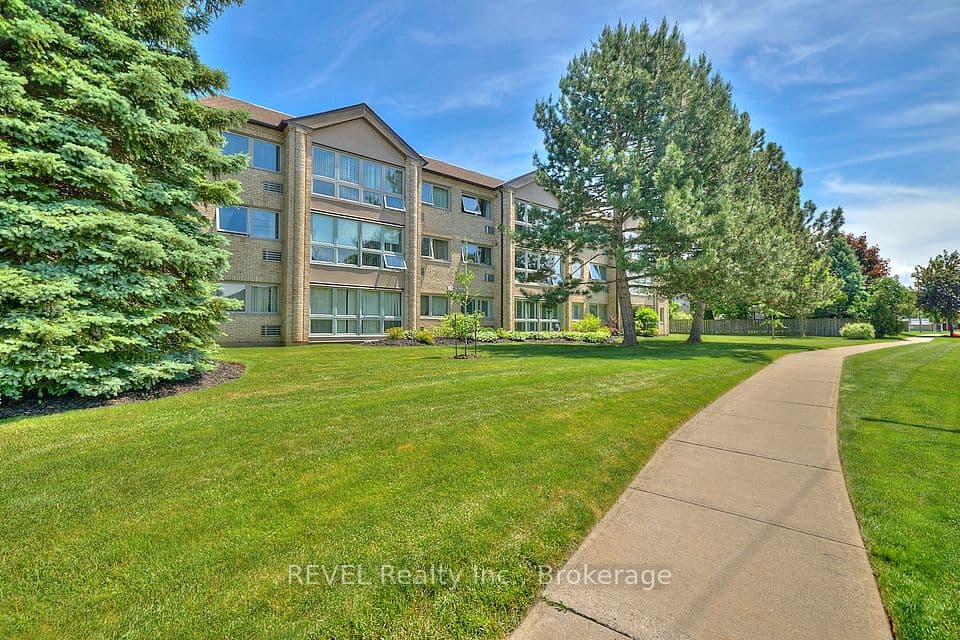 3364 Montrose Road 301, Niagara Falls, ON L2H 0J8 – photo 3