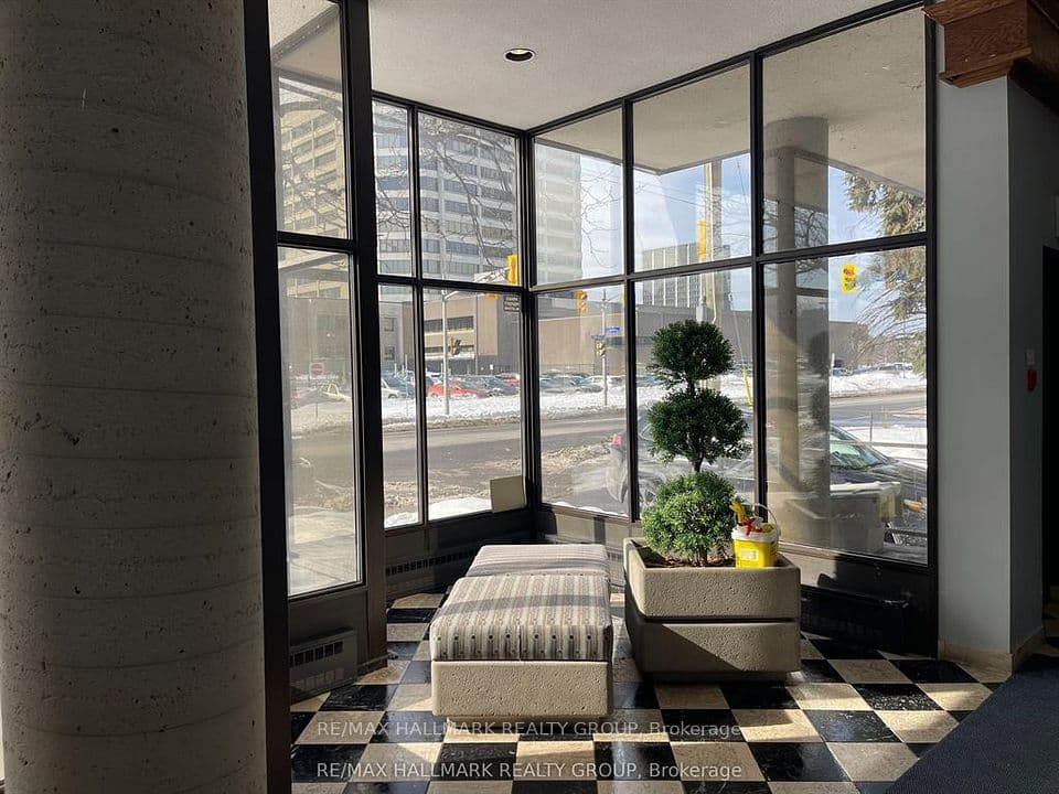 191 Parkdale Avenue 104, West Centre Town, ON K1Y 1E8 – photo 2