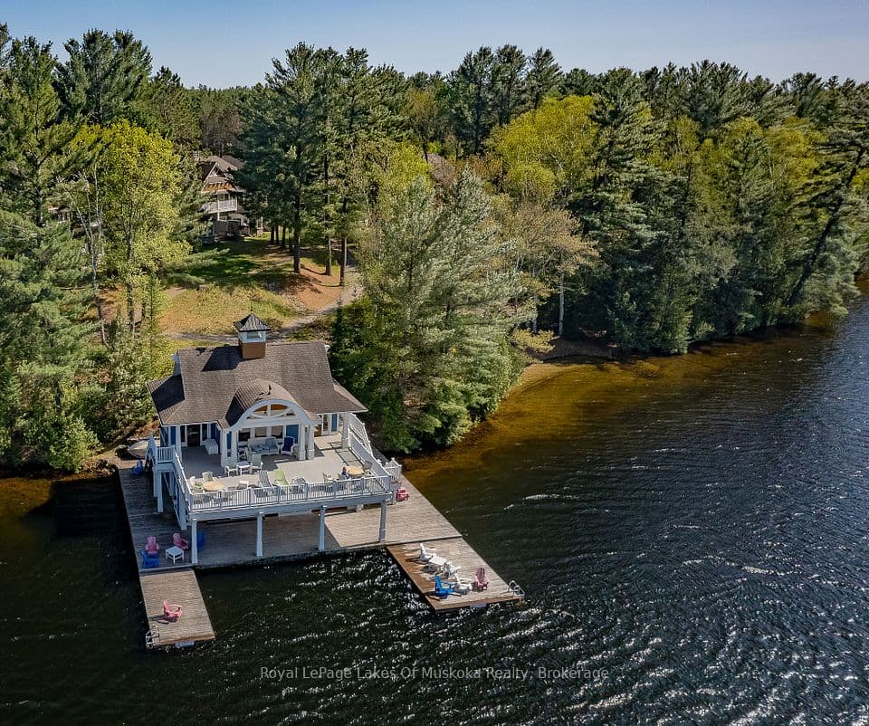 1020 Birch Glen Road Villa 1 Week 9, Lake of Bays, ON P0B 1A0 – photo 2