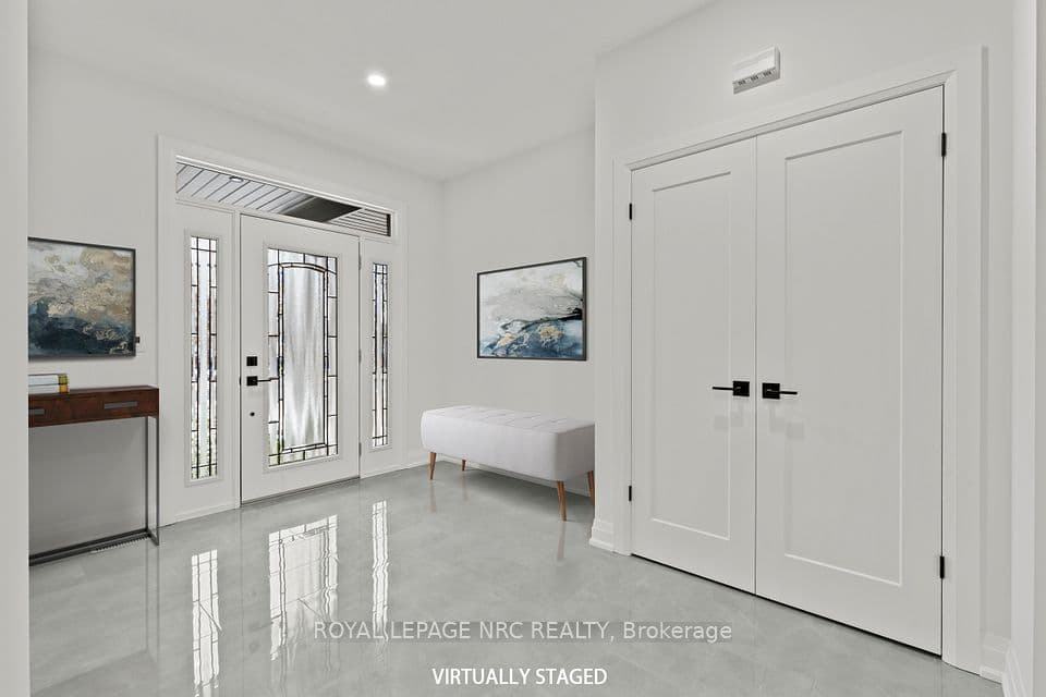 4705 Lee Avenue, Niagara Falls, ON L2H 1M7 – photo 2