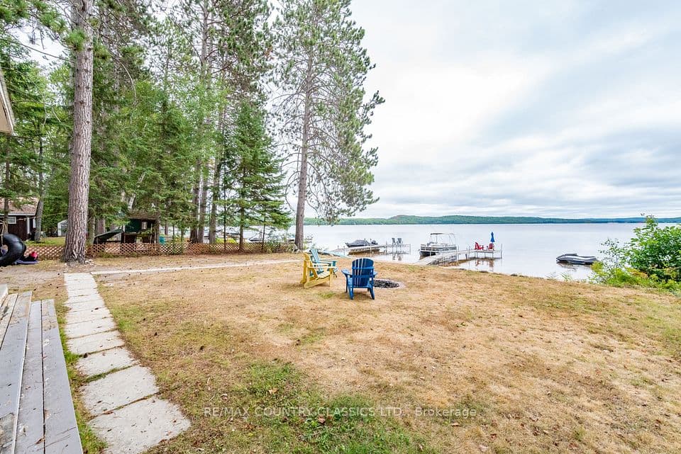 1258 Kamaniskeg Lake Road, Hastings Highlands, ON K0J 1L0 – photo 3