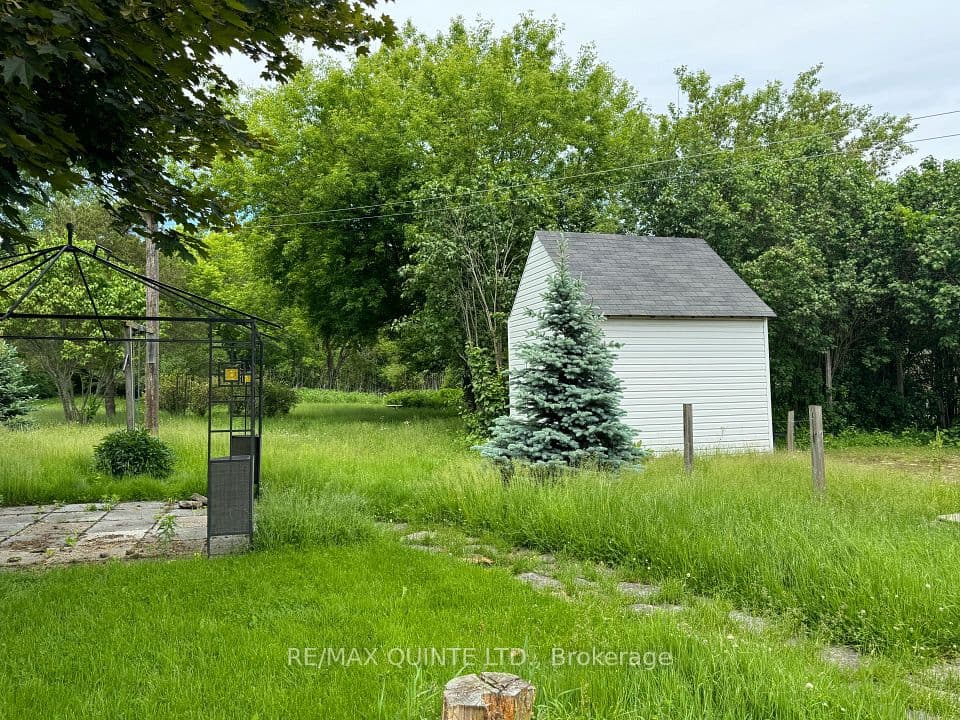 801 Old Highway 2, Quinte West, ON K8V 5P5 – photo 3