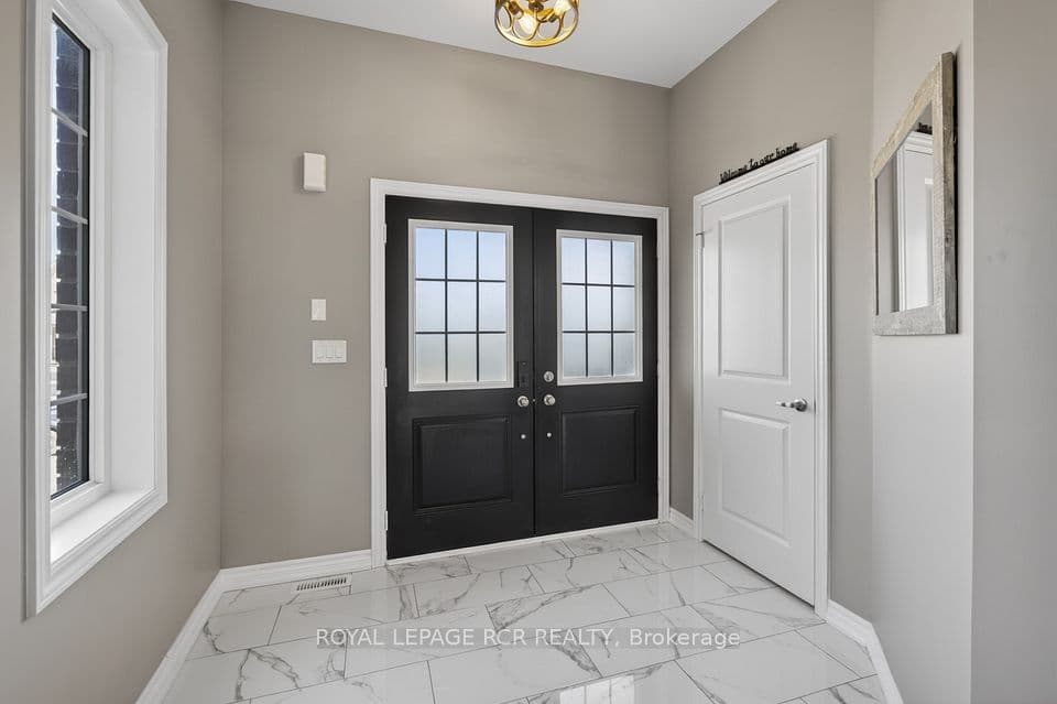 375 Russell Street, Southgate, ON N0C 1B0 – photo 2