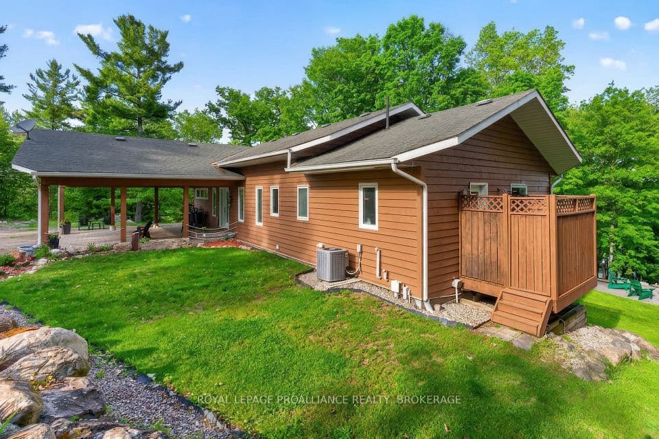 606 Whites Point Road, Rideau Lakes, ON K0G 1E0 – photo 2