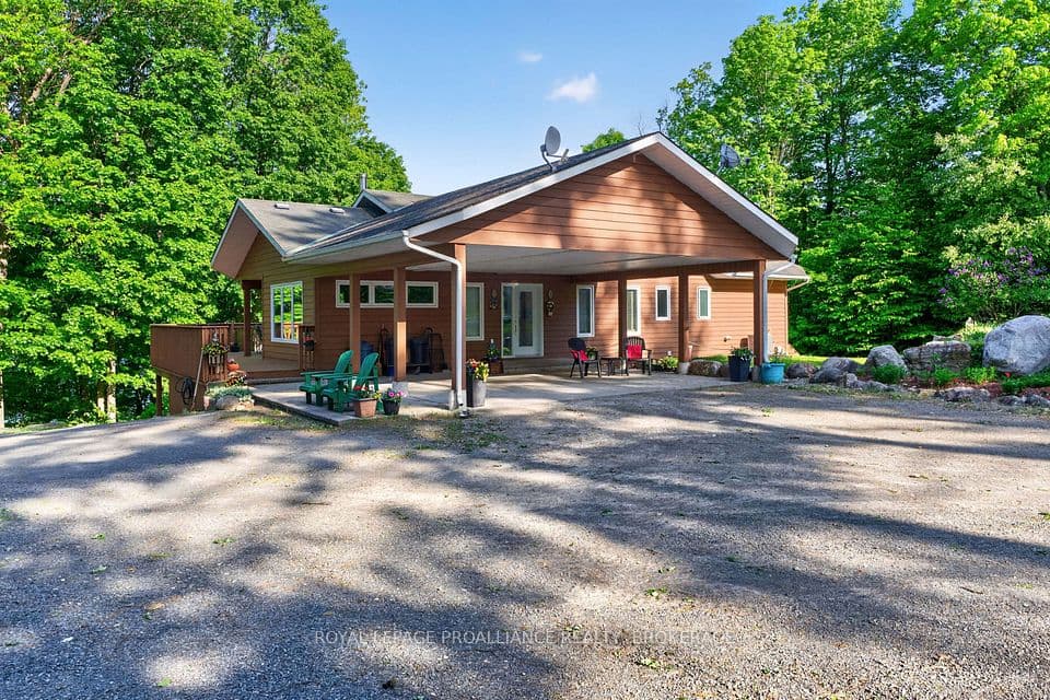 606 Whites Point Road, Rideau Lakes, ON K0G 1E0 – photo 3