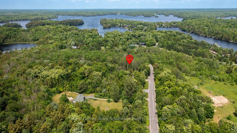 40 Sunnyshore Park Drive, McKellar, ON P2A 0B5 – main photo