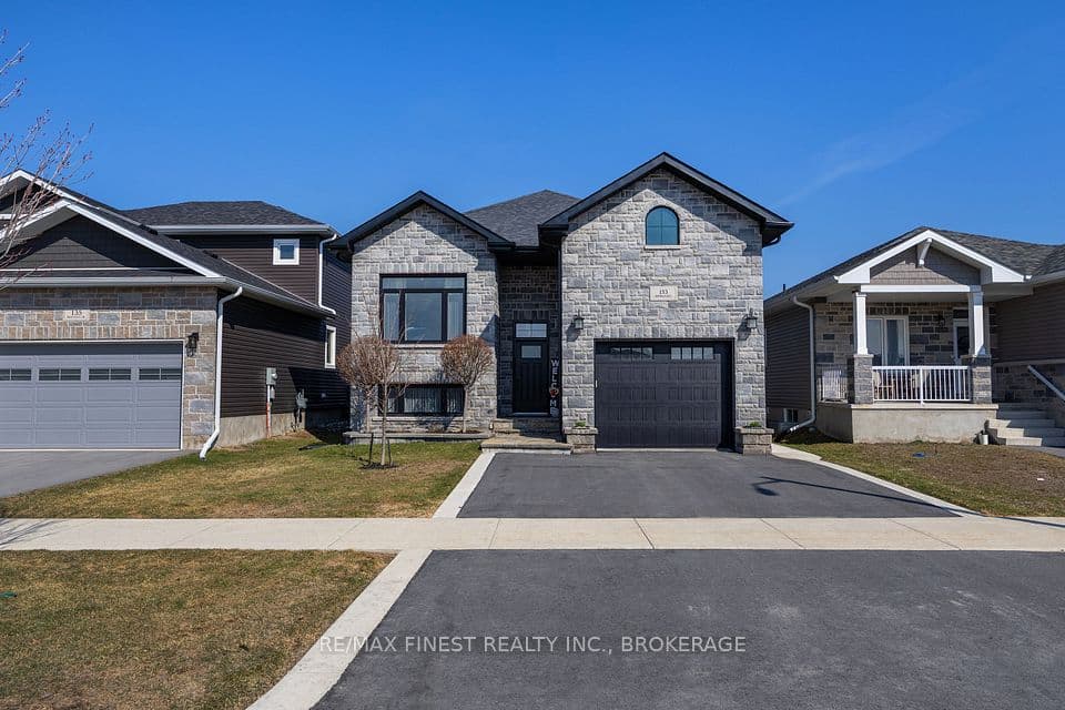 133 Brennan Crescent, Loyalist, ON K0H 2H0 – photo 2