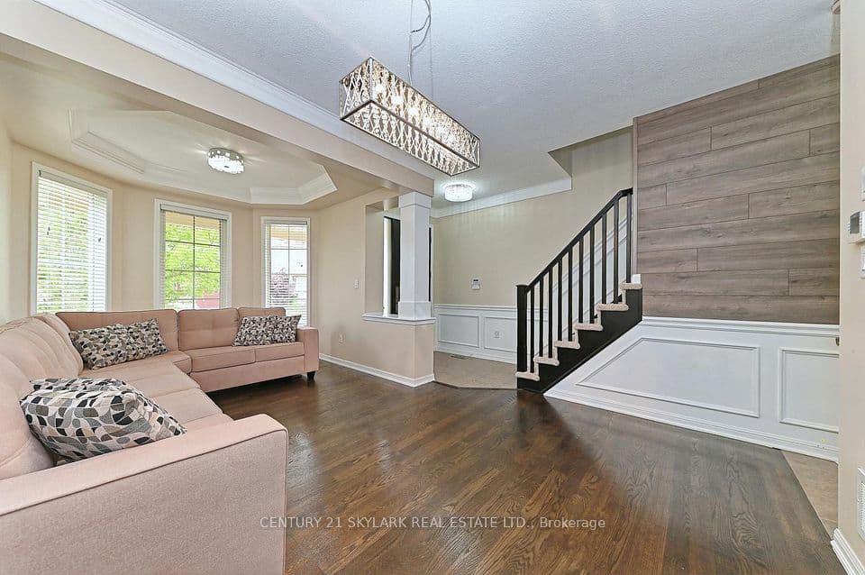 24 Dalton Drive, Cambridge, ON N3C 0E7 – photo 3