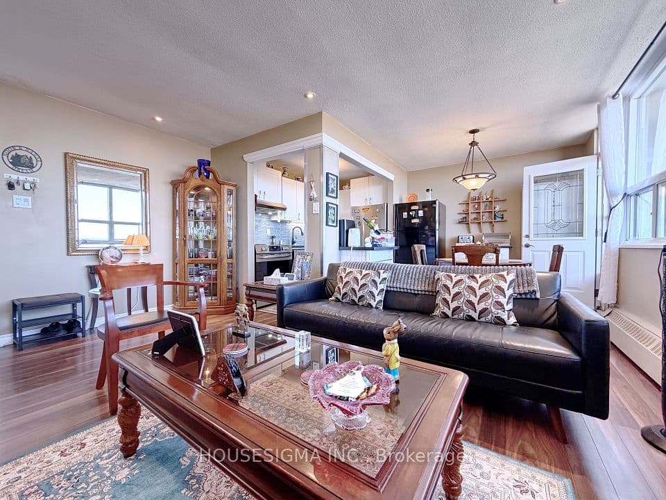 15 Albright Road 1002, Hamilton, ON L8K 5J2 – photo 3