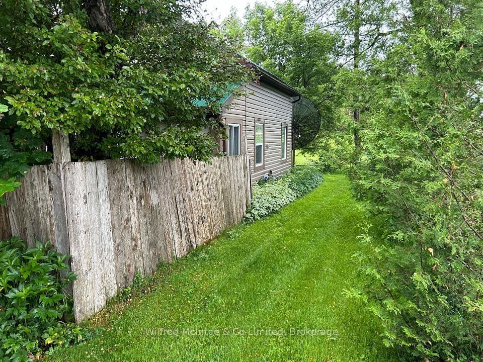 401866 Grey 4 Road, West Grey, ON N4N 3B8 – photo 3