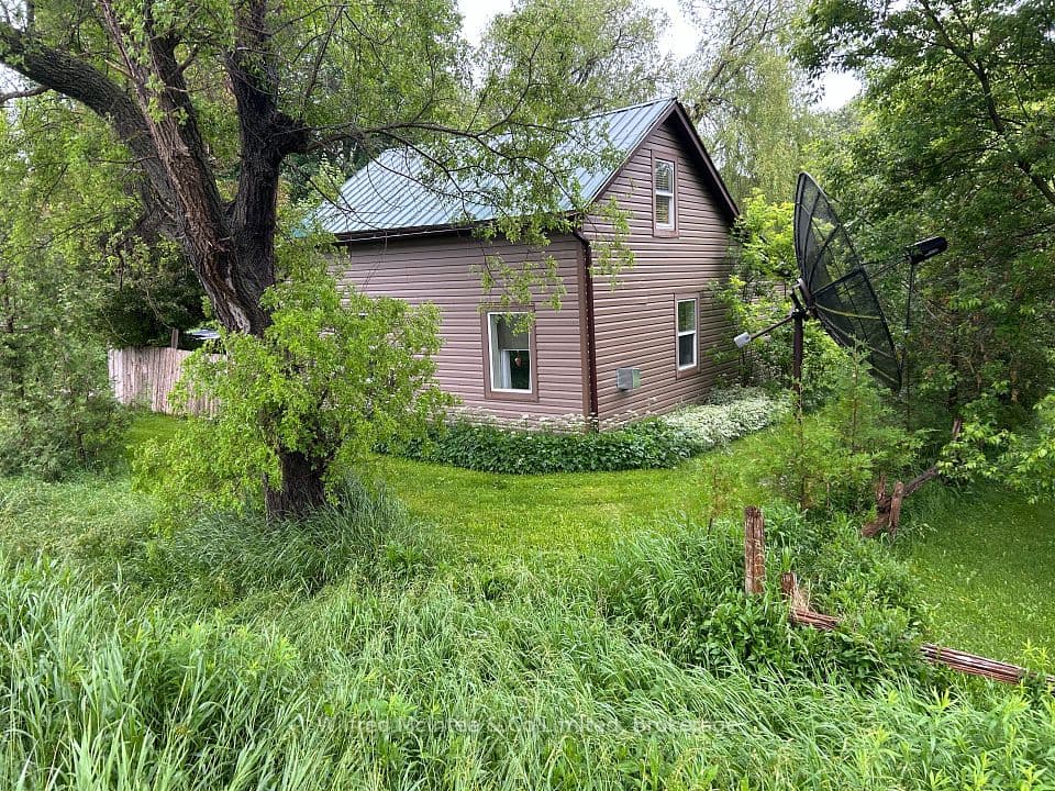 401866 Grey 4 Road, West Grey, ON N4N 3B8 – main photo