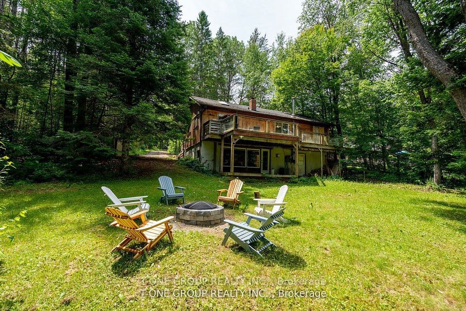 10 Riverside Court, Hastings Highlands, ON K0L 1C0 – main photo