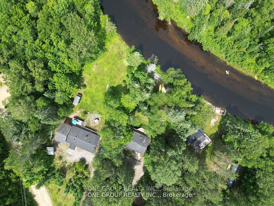 10 Riverside Court, Hastings Highlands, ON K0L 1C0 – photo 2